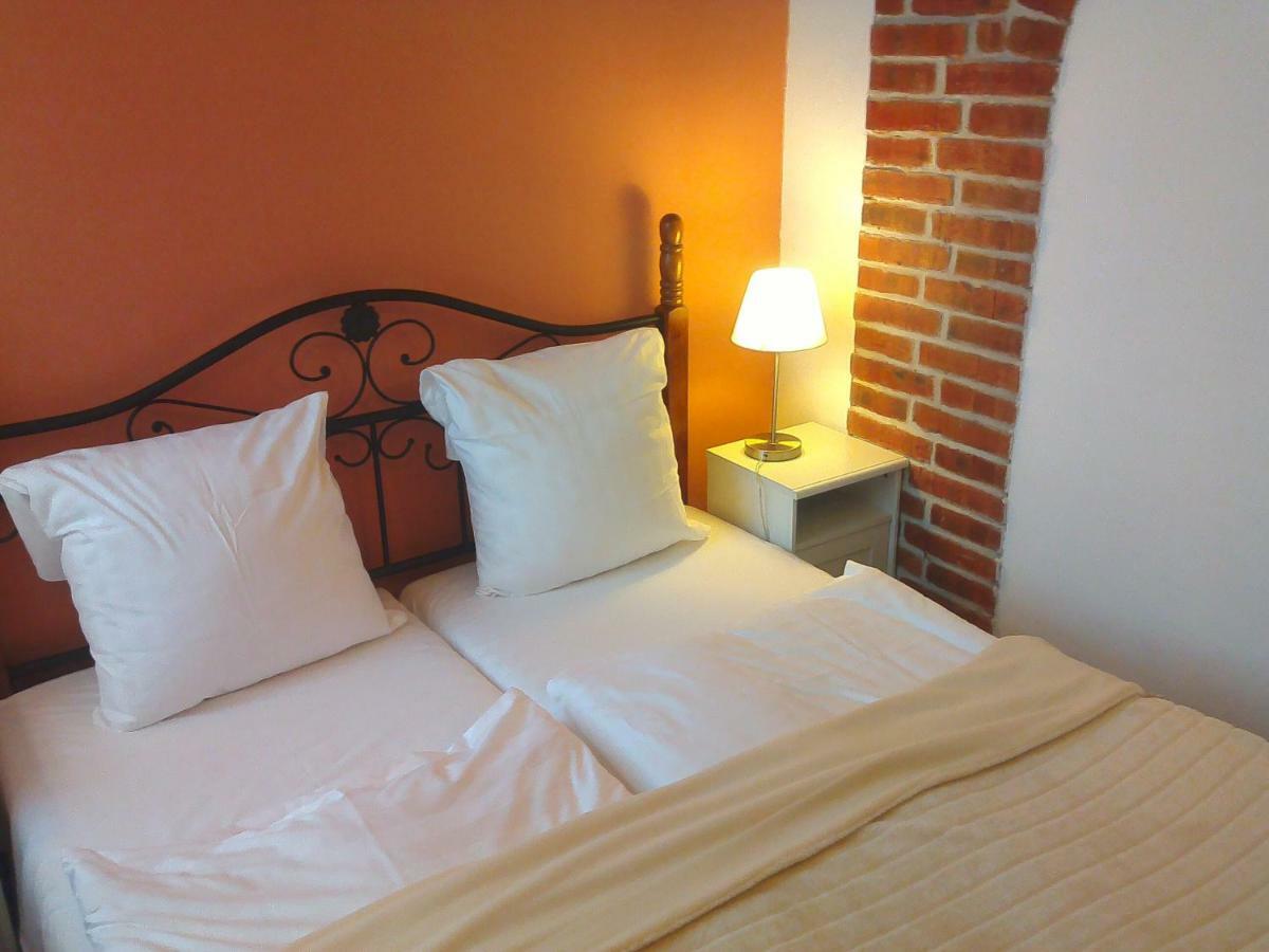 Ham-Ham National Park Hotel Havraniky Bagian luar foto